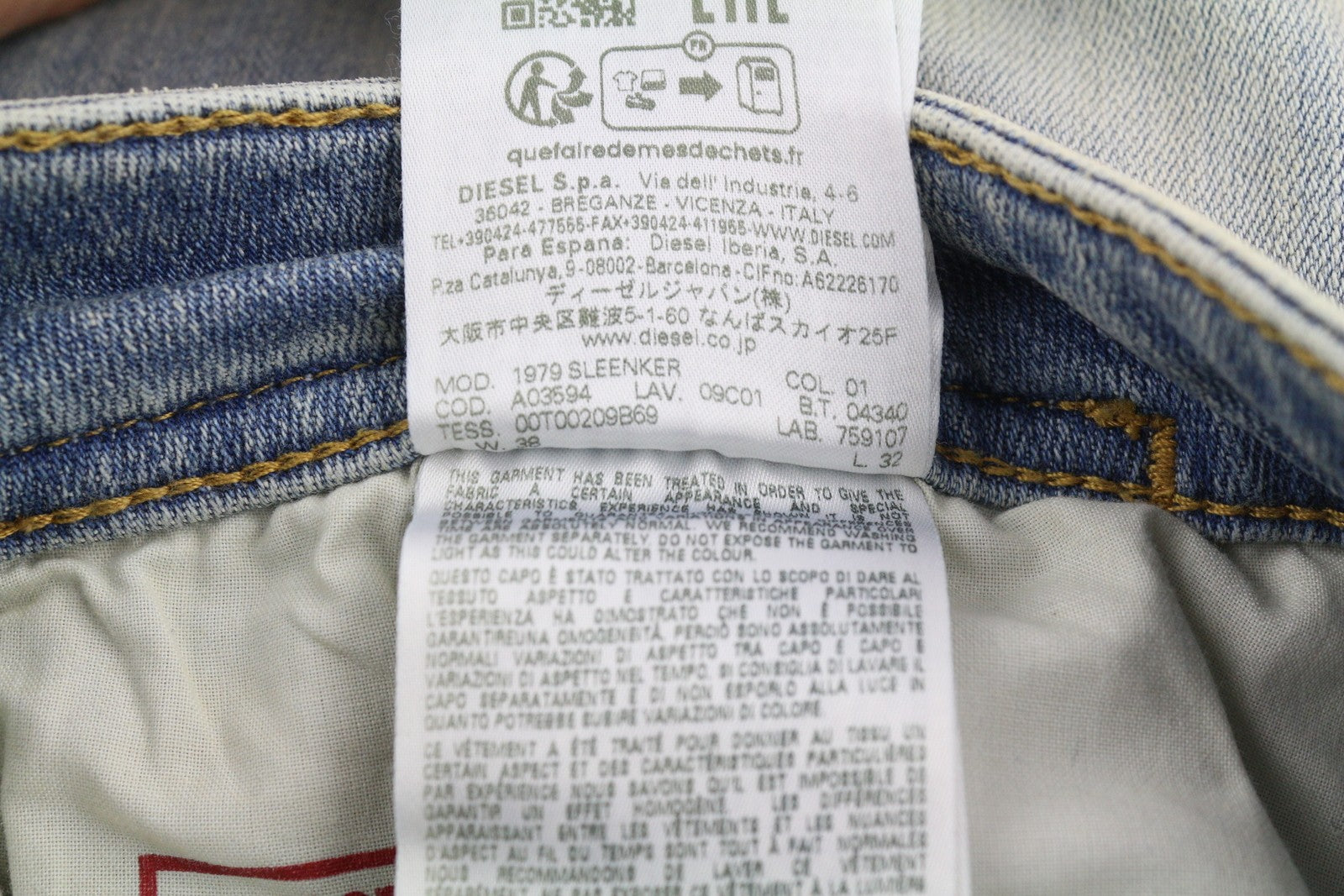 DIESEL 1979 Sleenker E9C01 Men Jeans W34/L32 Skinny Distress Blue RRP275