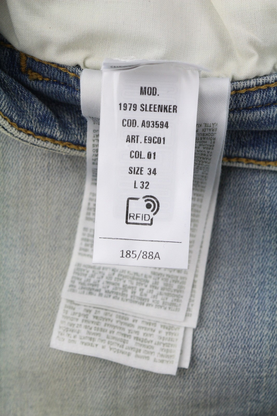 DIESEL 1979 Sleenker E9C01 Men Jeans W34/L32 Skinny Distress Blue RRP275