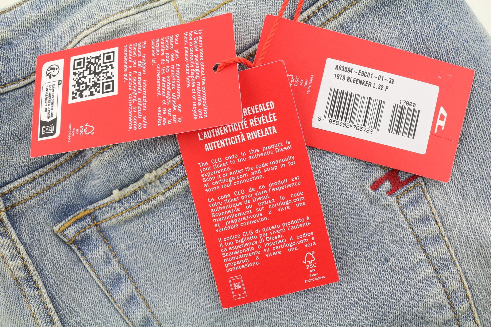 DIESEL 1979 Sleenker E9C01 Men Jeans W32/L32 Skinny Distress Blue RRP€275