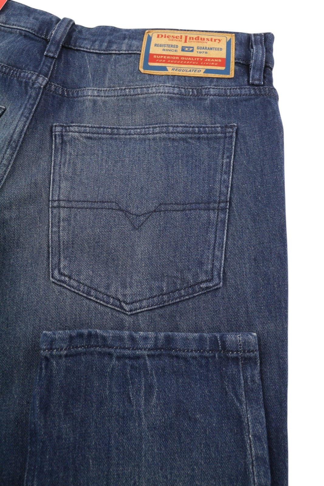 DIESEL 1995 D-Sark 0ENAM Men Jeans W36/L32 Slim  Straight Washed Blue RRP€175