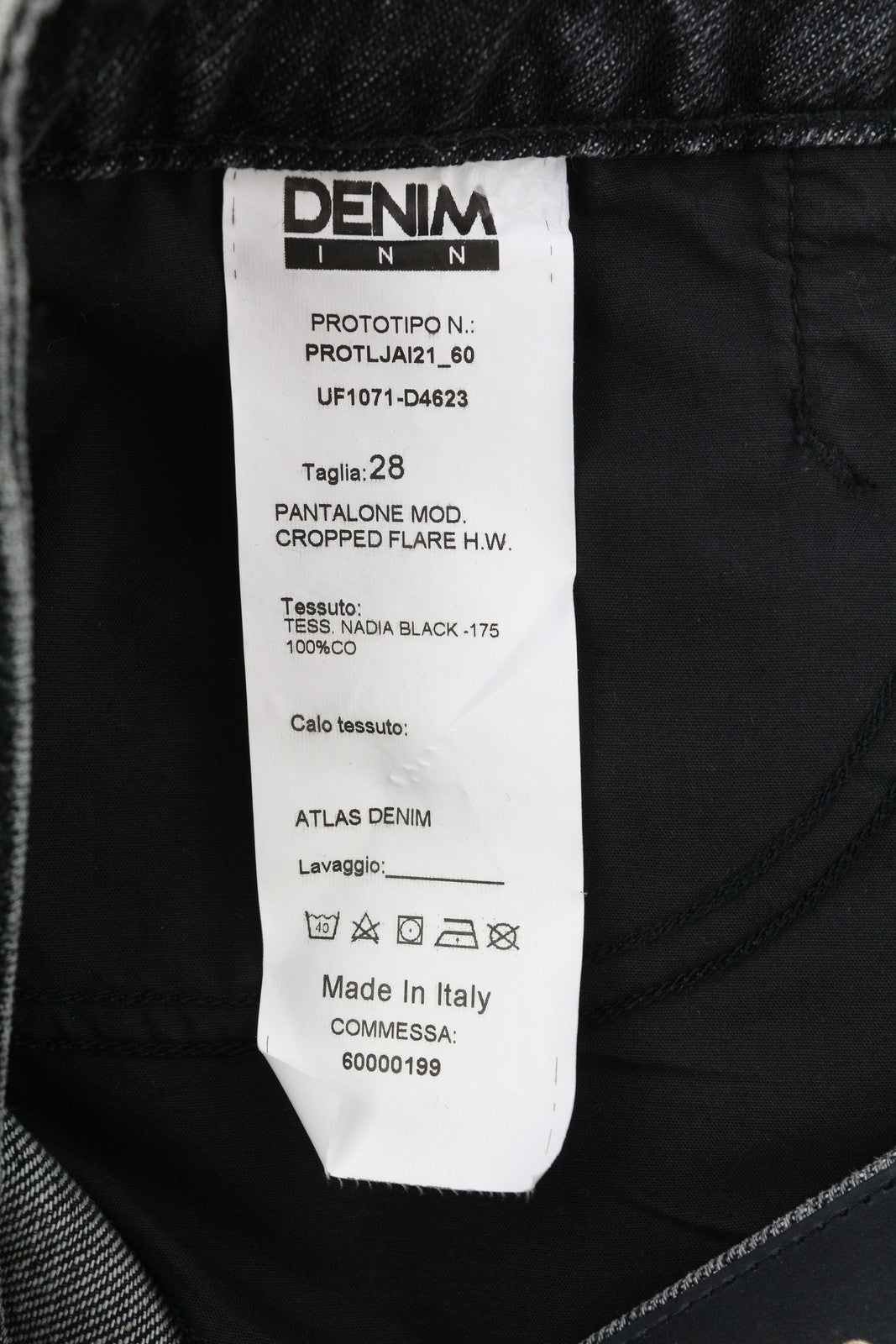 LIU JO Cropped Flare Women Jeans W28 Black Denim High Waist Ankle Zip Fly Logo