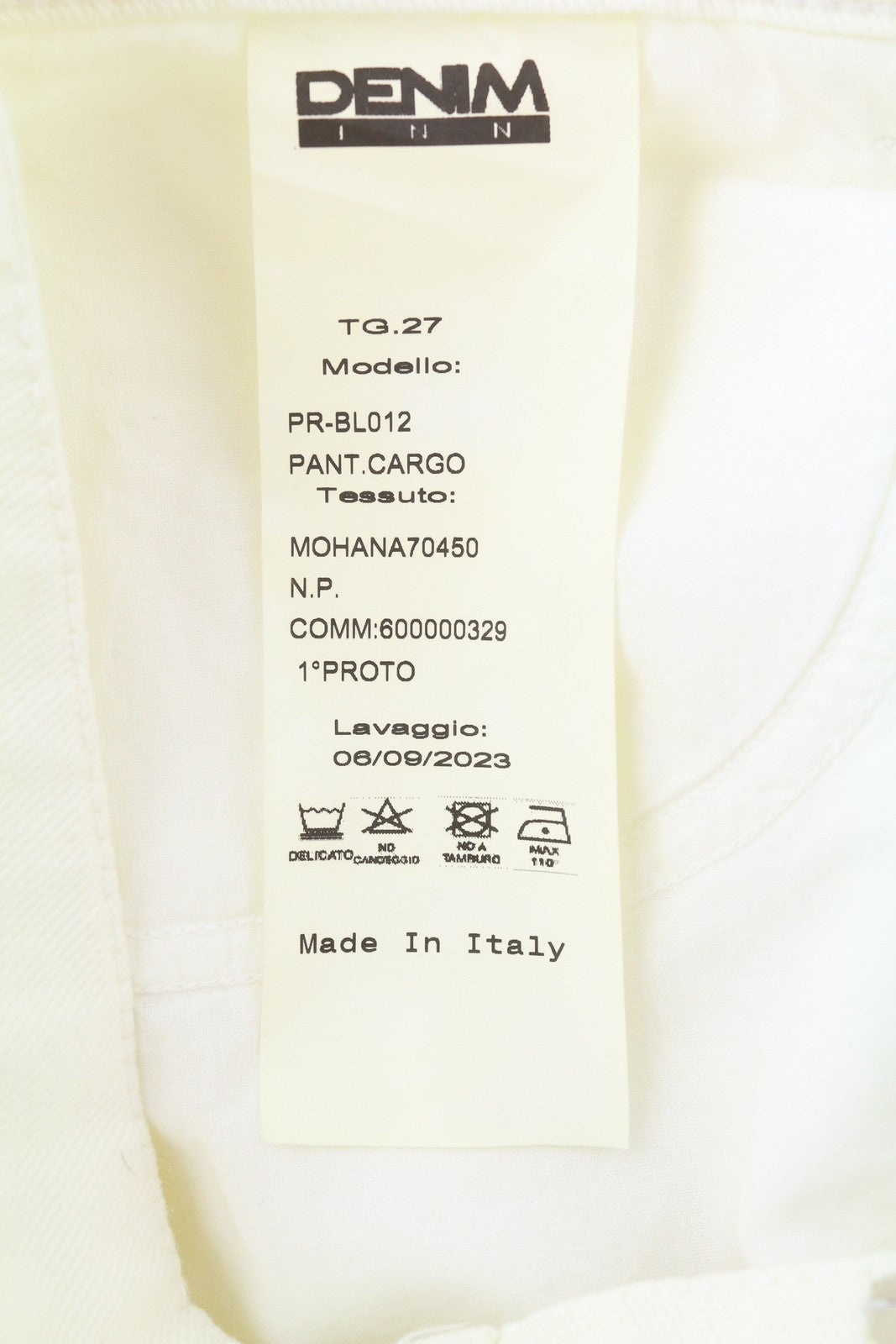 LIU JO Cargo Women Jeans W27 Flared Leg Zip Fly Ankle Length Zip Fly High Waist