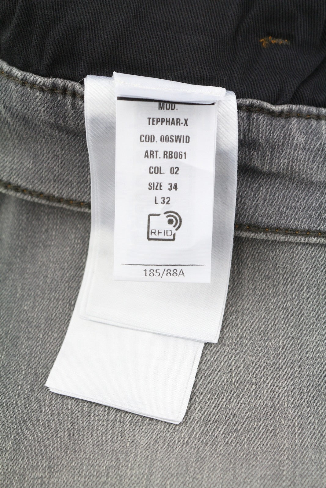 DIESEL Tepphar RB061 Men Jeans W34/L32 Slim  Button Fly Washed Grey RRP€175