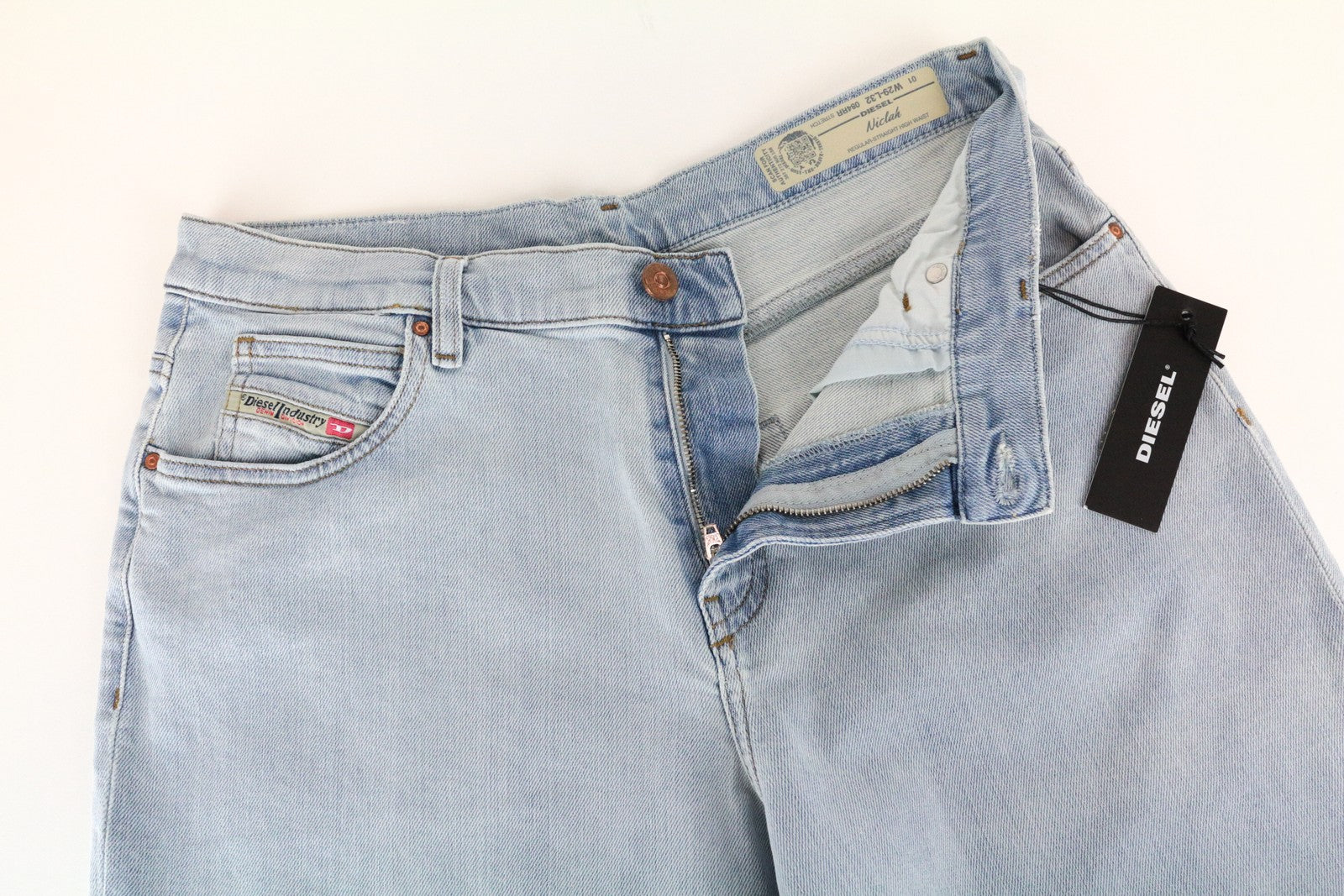 DIESEL Niclah 084RR Women's Straight Jeans W29/L32 High Waist Stretch Blue Fit