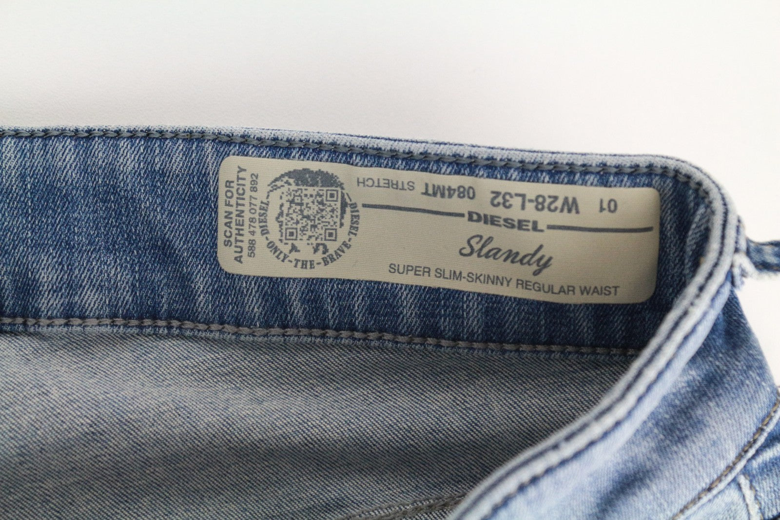 DIESEL Slandy 084MT Women's Skinny Jeans W28/L32 Zip Distressed Super Slim Fit