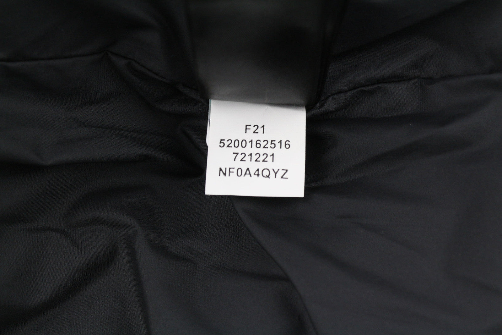 THE NORTH FACE Himalayan Insulated Men Jacket M Black Quilted Lined Winter Logo