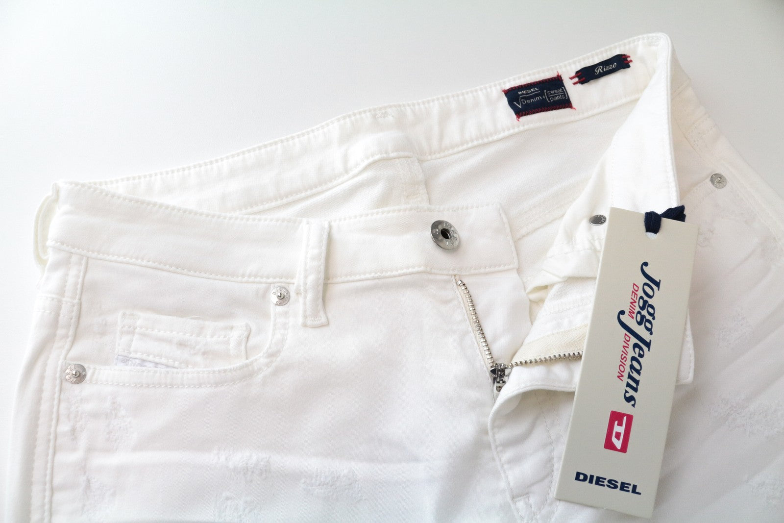 DIESEL Rizzo-NE 0672D W25 White Cotton Stretch Jogg Slim Fit Women's Jeans