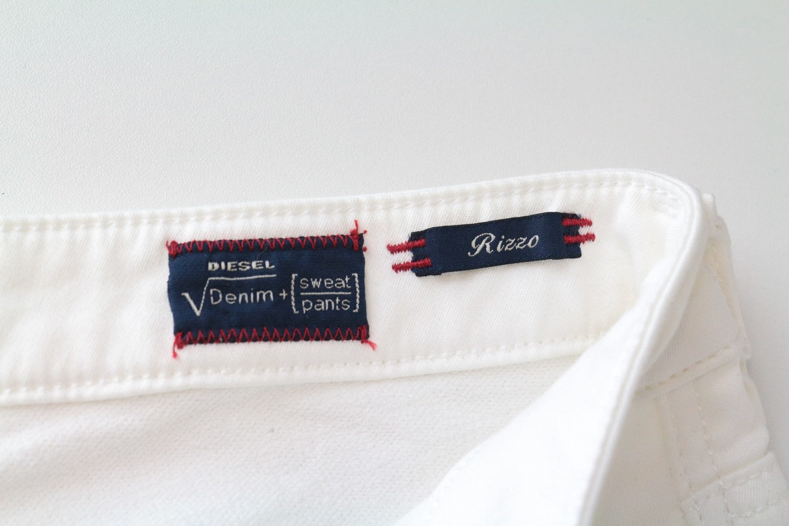 DIESEL Rizzo-NE 0672D W25 White Cotton Stretch Jogg Slim Fit Women's Jeans