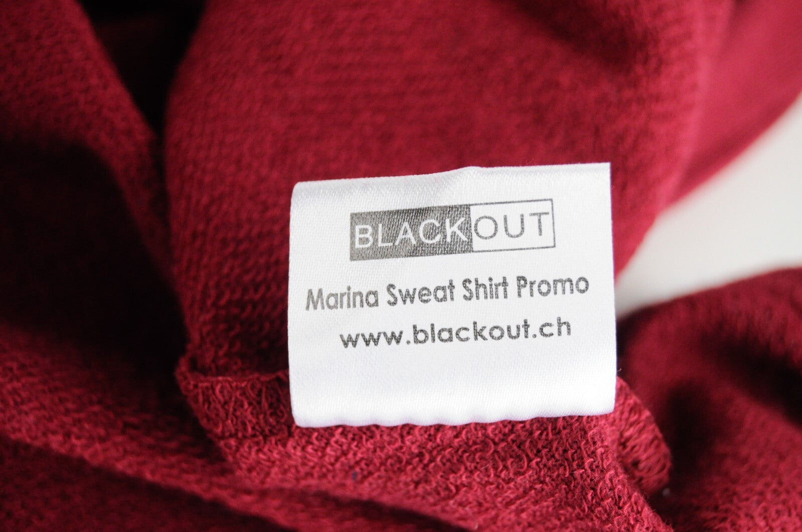 DNN  Womens Sweatshirt XS Red Cotton   Print Long Sleeve