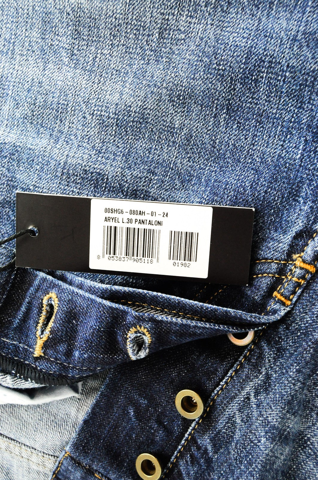 DIESEL Aryel 080AH W24 L30 Womens's Jeans Aged Straight  Ripped Blue