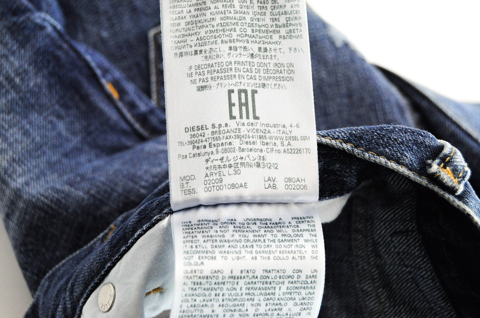 DIESEL Aryel 080AH W24 L30 Womens's Jeans Aged Straight  Ripped Blue