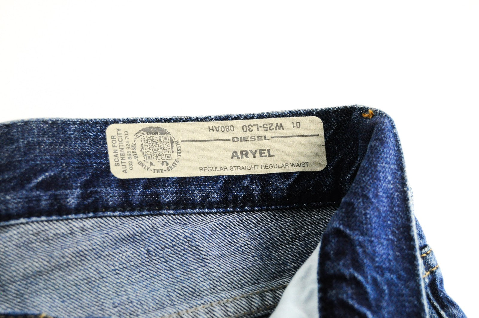 DIESEL Aryel 080AH W25 L30 Aged Look Ripped Blue  Womens's Straight Jeans