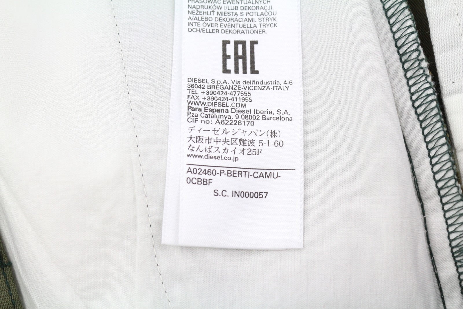 DIESEL P-Berti-C Men Shorts W31 Camouflage Zip Fly Multi Pockets Logo RRP€150