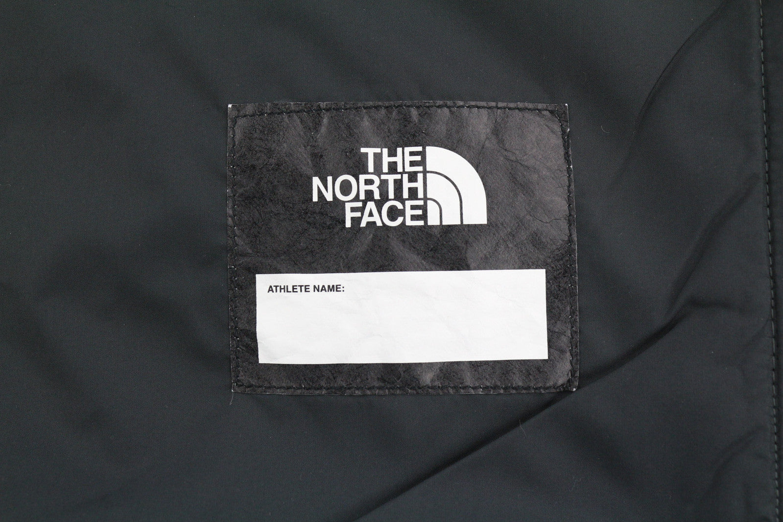 THE NORTH FACE Printed Reactor Insulated Boy Jacket L Hooded Camouflage Logo