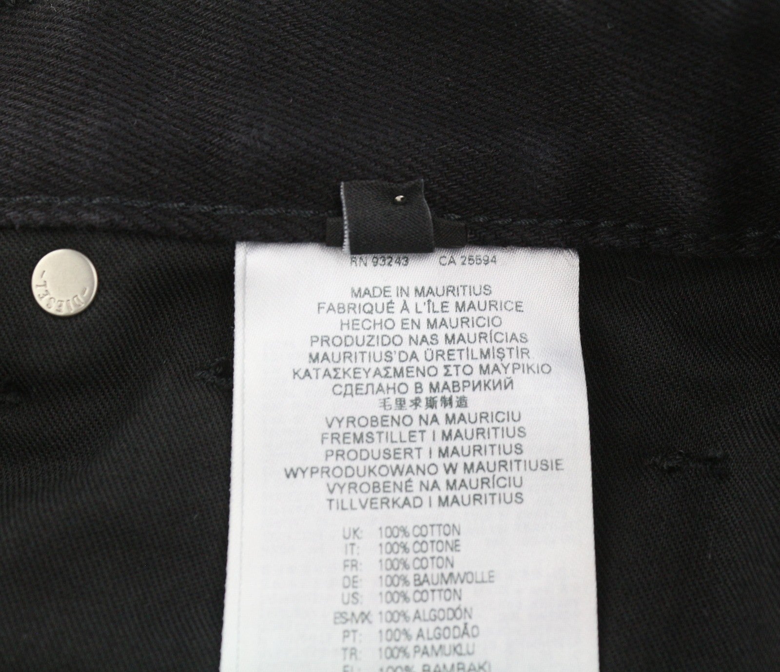 DIESEL De-Reg-R 0ABBV Women Shorts W24 Black Denim Distress Zip Fly RRP€125