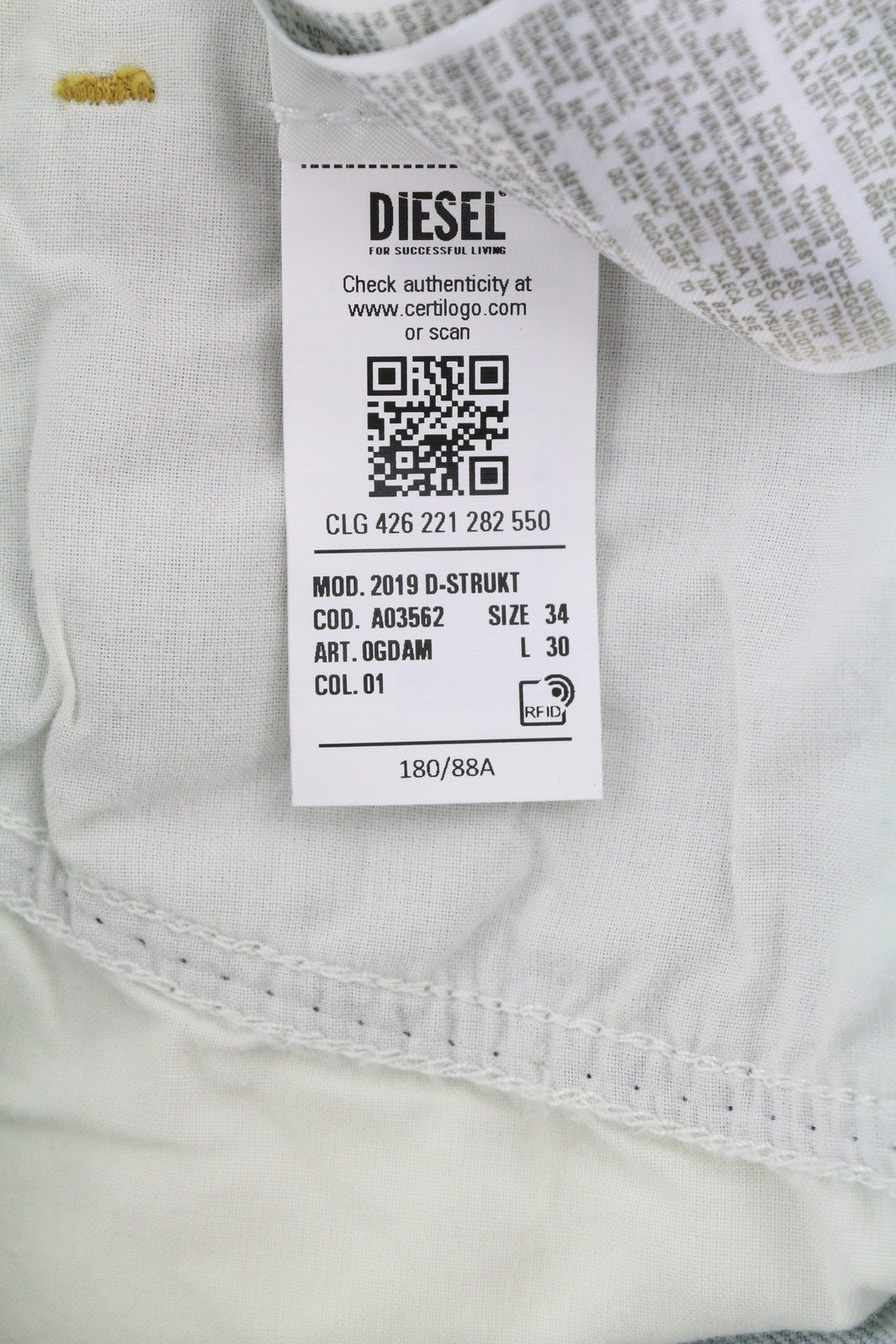 DIESEL 2019 D-Strukt 0GDAM Men Jeans W34/L30 Slim Leg Mid Waist Washed Blue