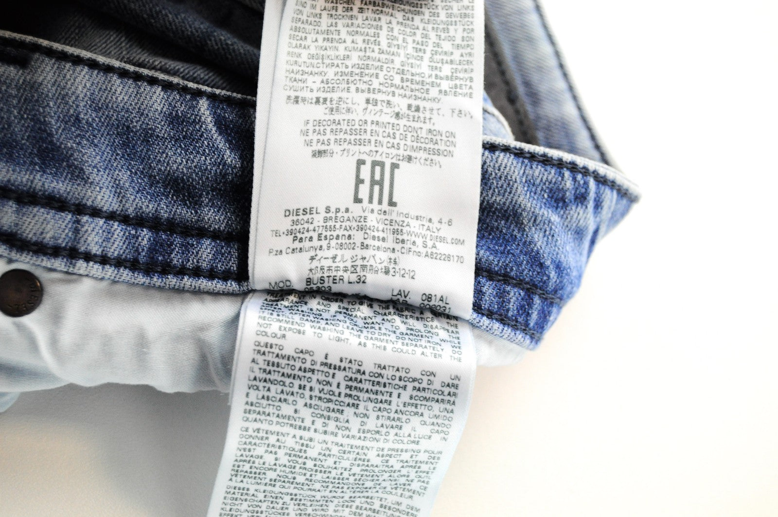 DIESEL Buster 081AL Mens Slim Tapered Blue Button-Fly Jeans W27 L32 Washed