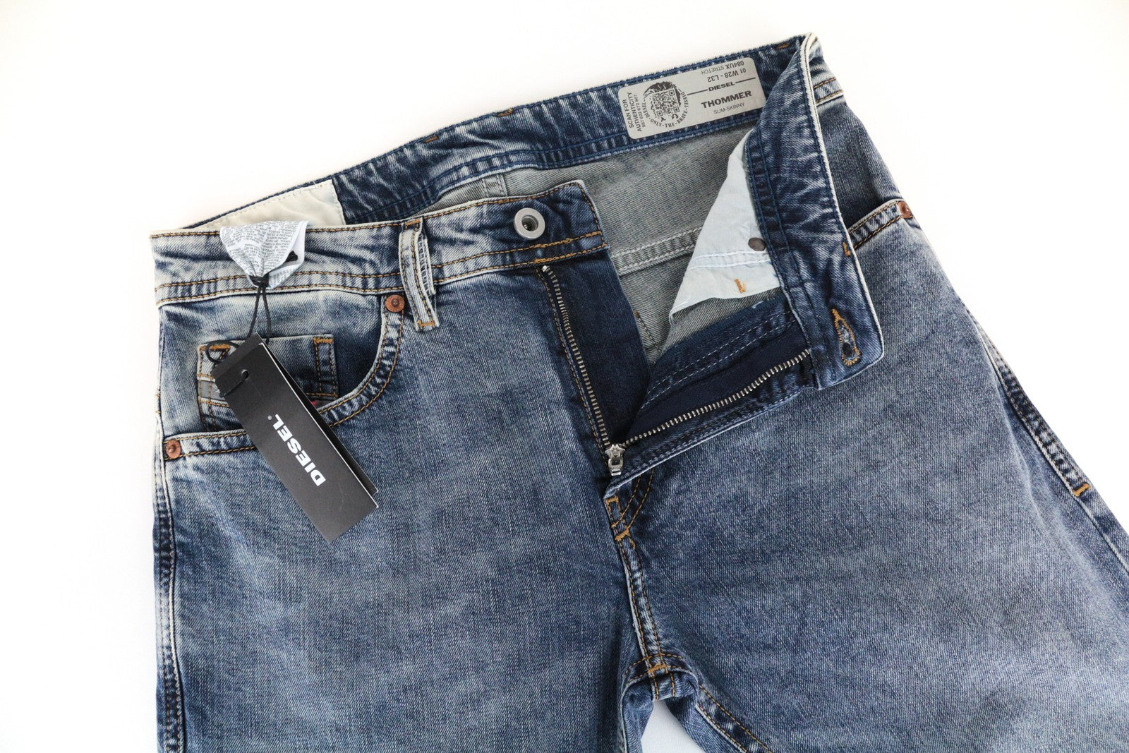 DIESEL Thommer 084UX Men's Jeans W28/L32 Blue Wash Denim