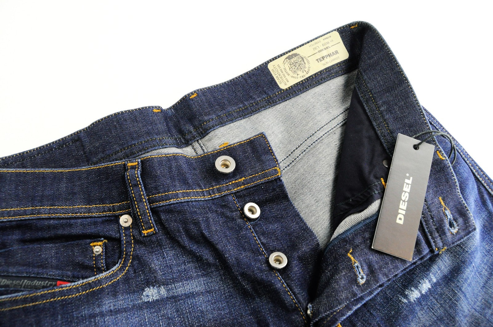 DIESEL Tepphar R7NA8 W29 L32 Mens Slim Carrot  Distressed Stretch Blue