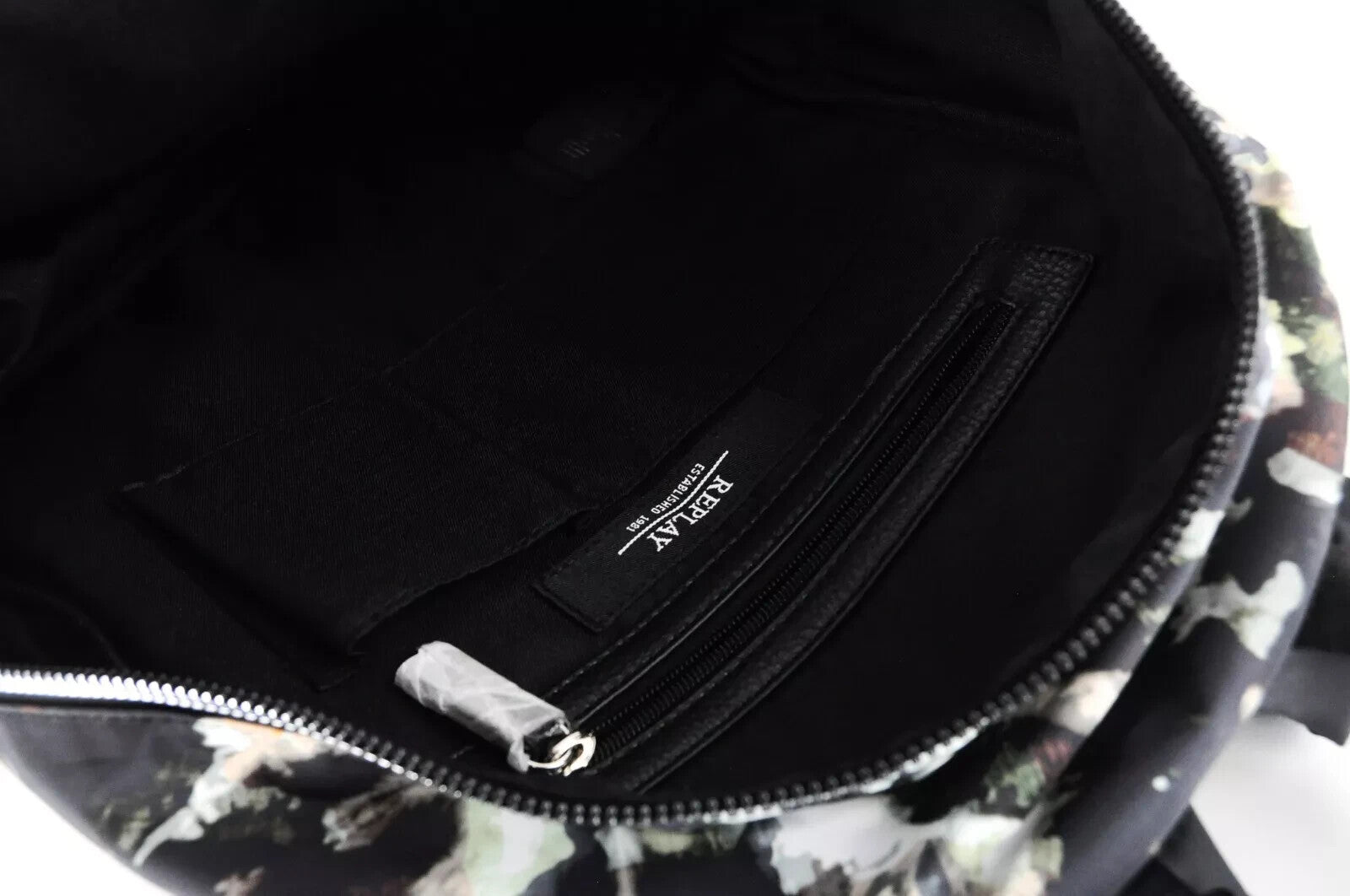 REPLAY Mens Green Backpack OS  Print Adjustable Straps  Unisex