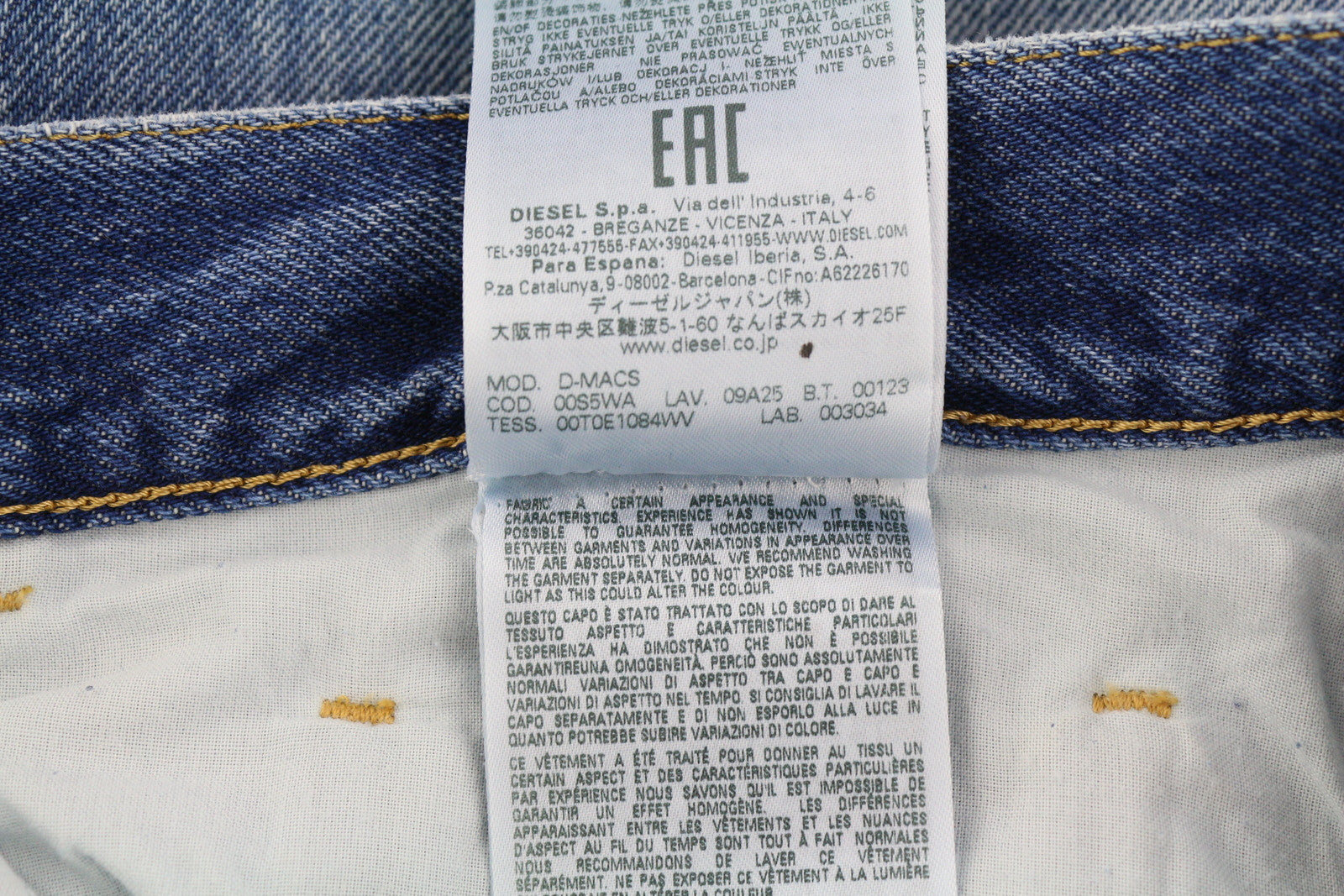 DIESEL D-Macs 09A25 Men Jeans W34/L30 Straight Fit Ripped RRP€250 Washed Blue