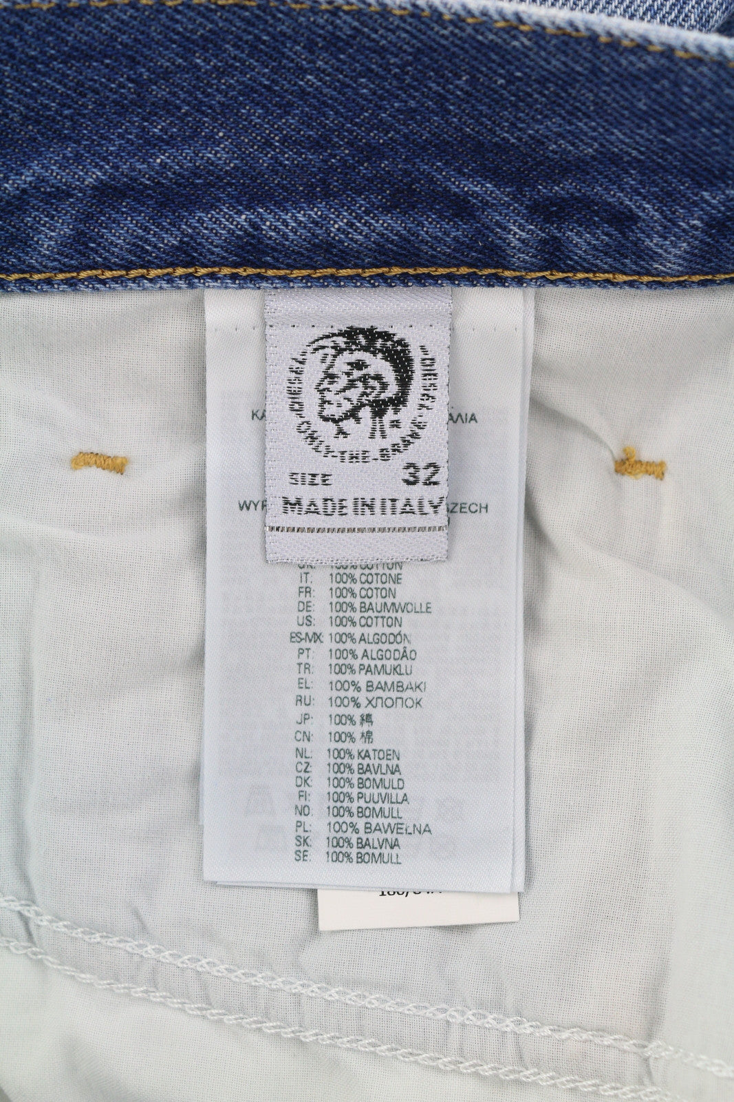 DIESEL D-Macs 09A25 Men Jeans W32/L30 Straight Fit Ripped RRP€250 Washed Blue