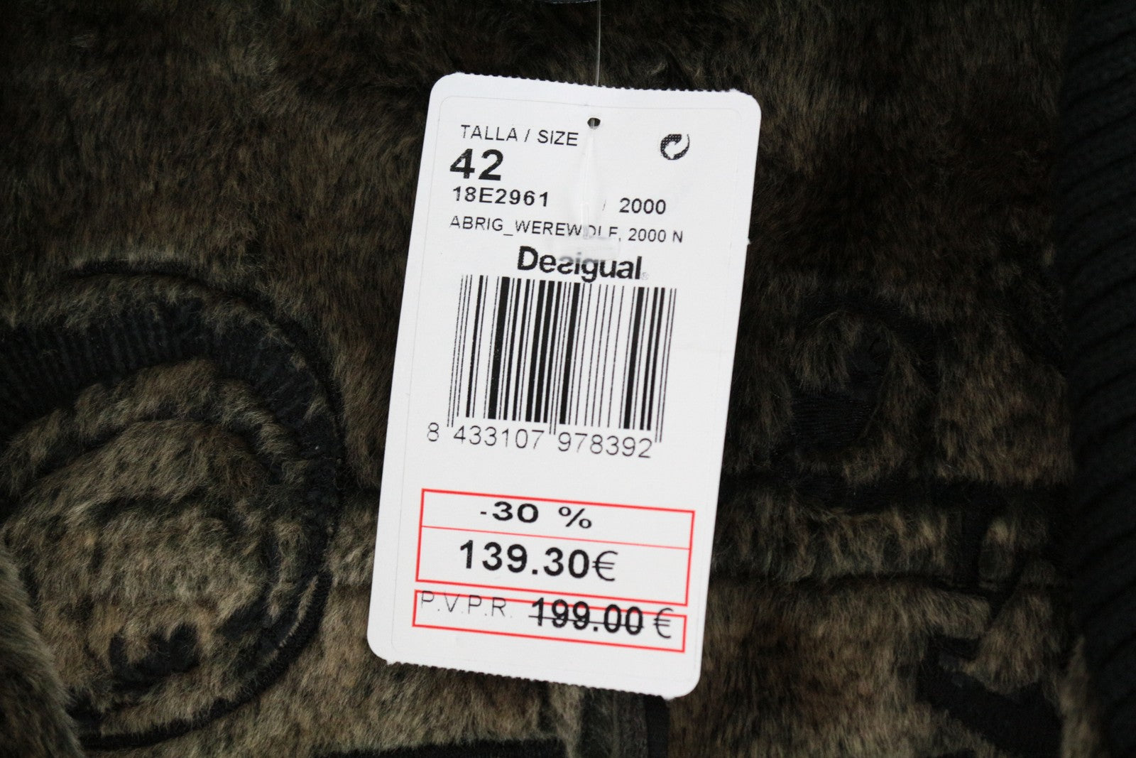 DESIGUAL Werewolf Women's Jacket 42 Zipped Faux Fur Black