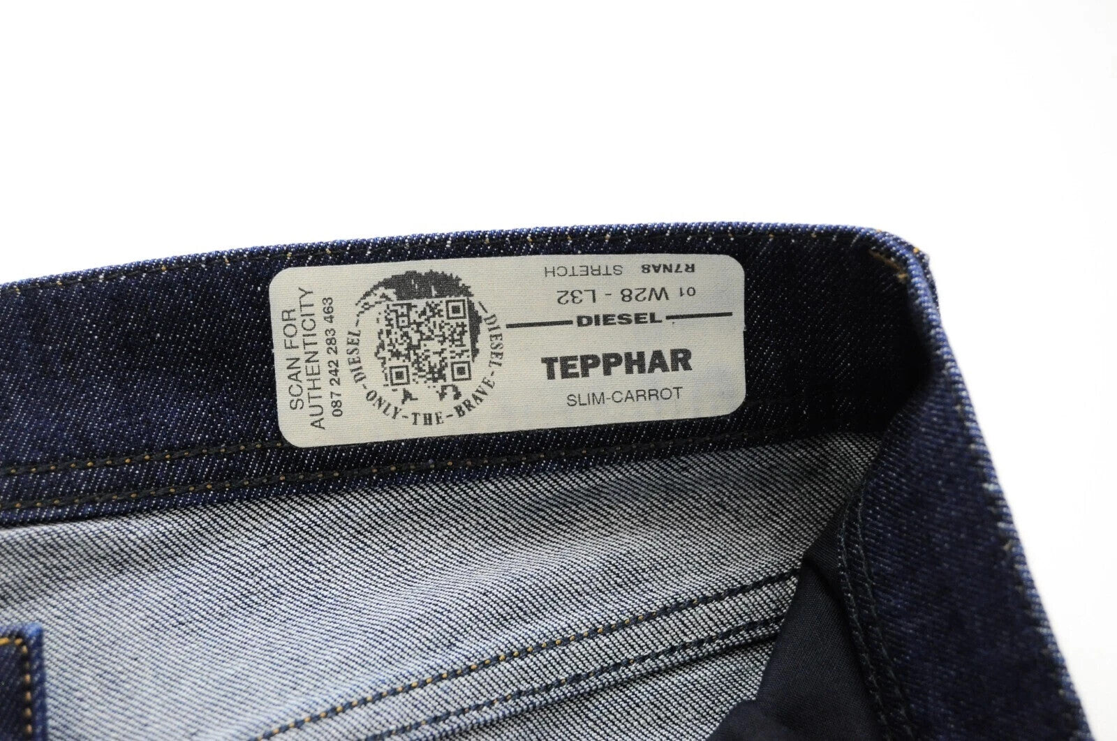 DIESEL Tepphar R7NA8 Mens Jeans W28/L32 Slim Carrot Blue Stretch Ripped