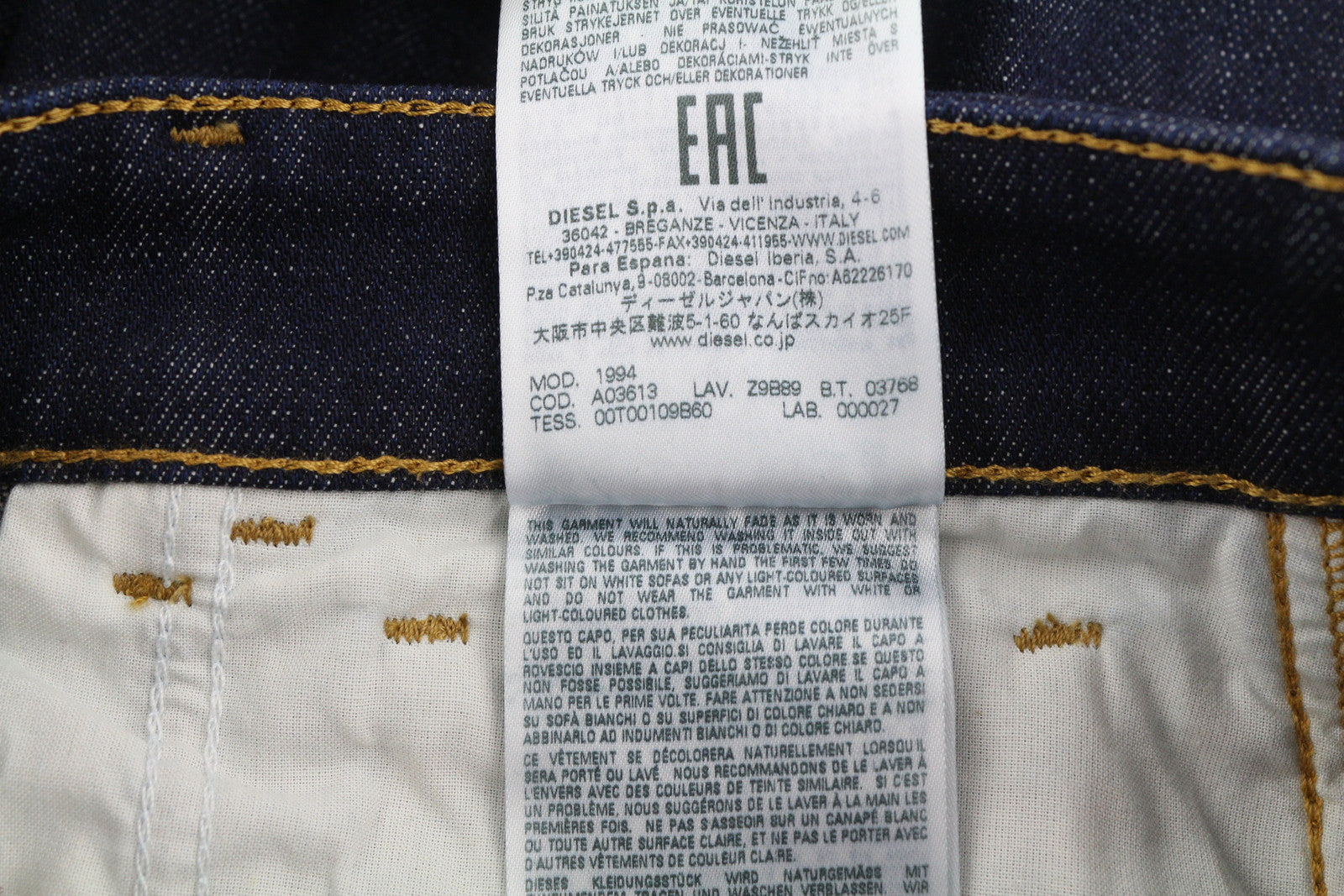 DIESEL 1994 Z9B89 Men Jeans W30/L30 Slim Fit Straight Leg High Waist Denim Blue