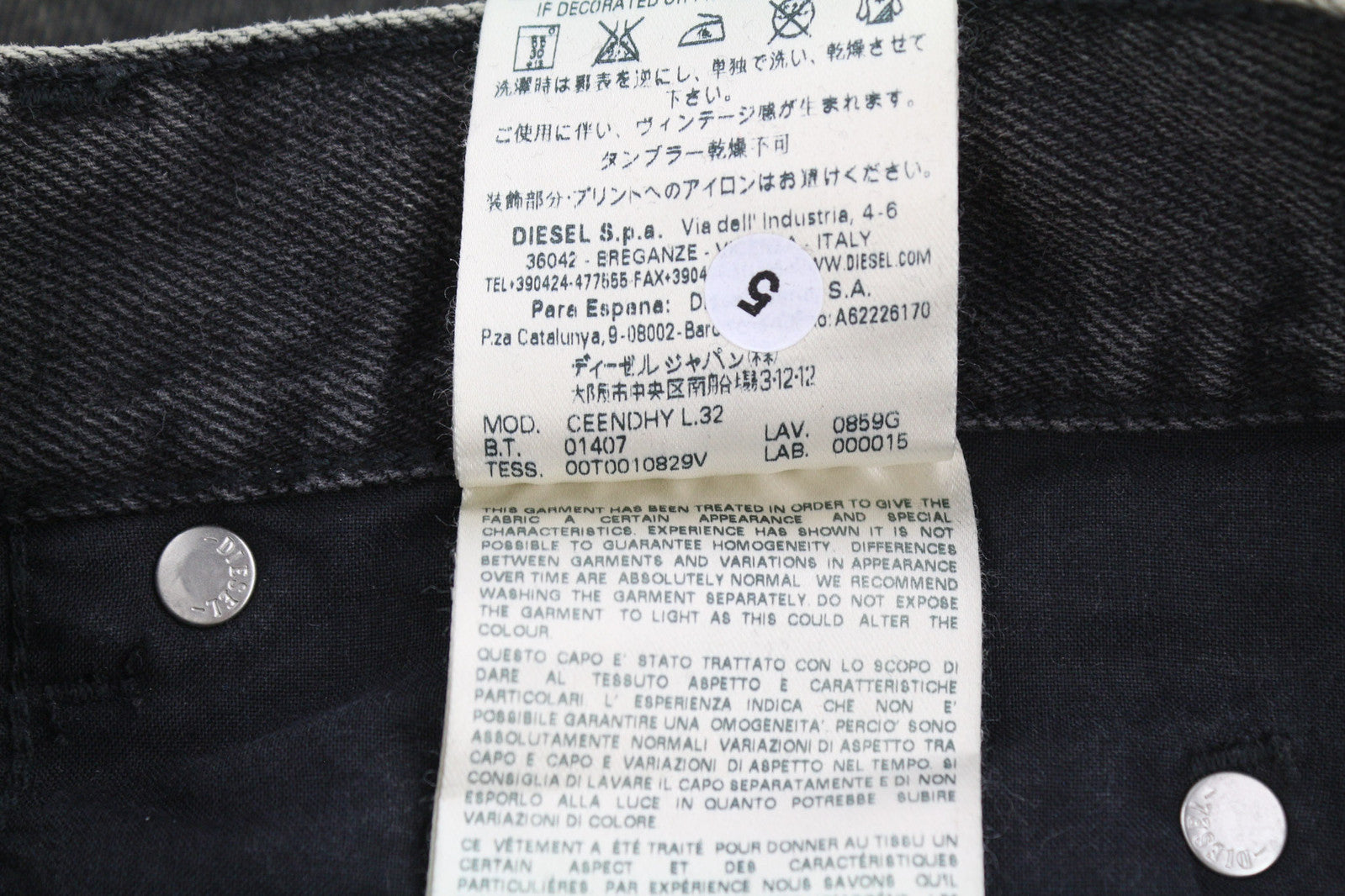 DIESEL Ceendhy 0859G Women Jeans W25/L32 Regular Straight Regular Waist RRP€200