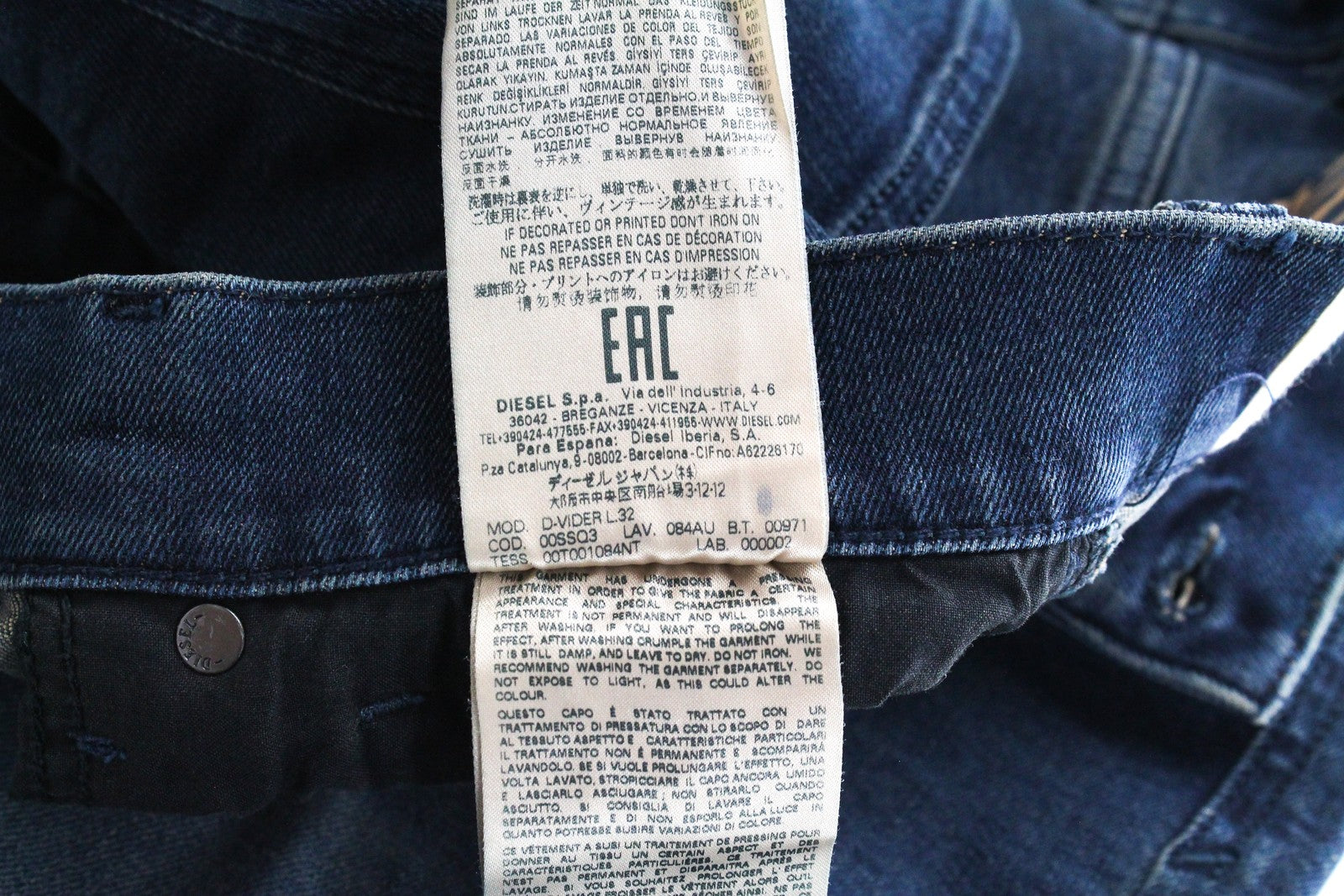 DIESEL D-Vider 084AU Men's Jeans W28/L32 Carrot Fit Stretch Blue Button