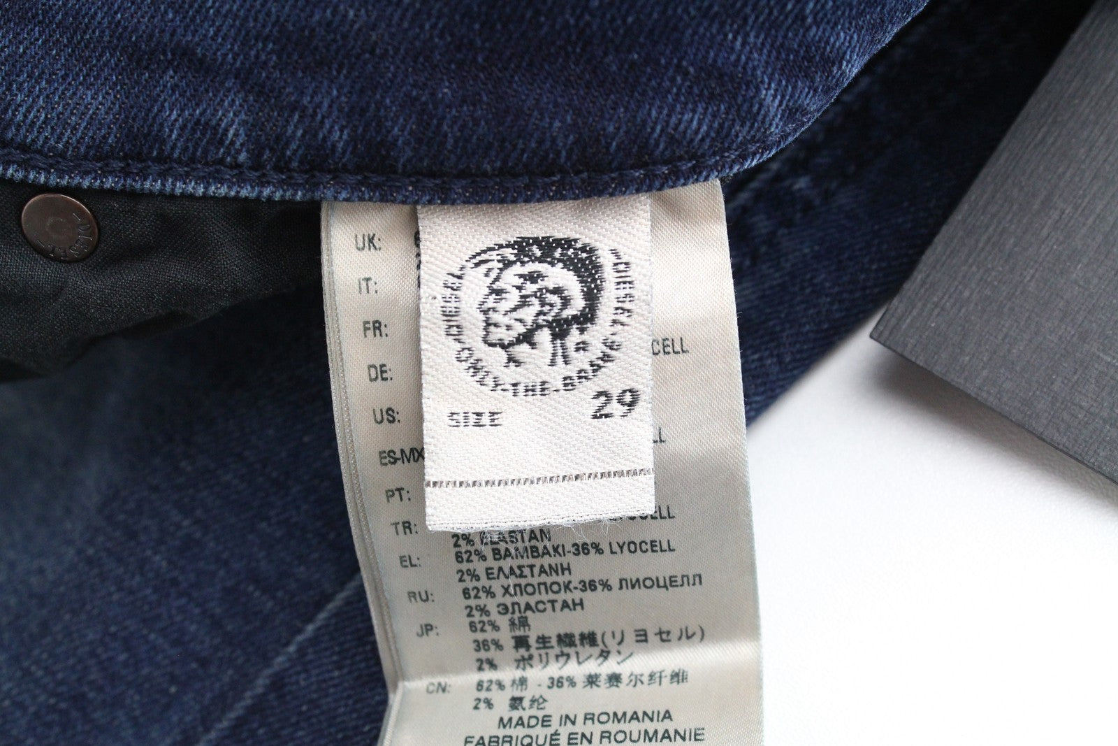 DIESEL D-Vider 084AU Men's Jeans W29/L30 Carrot Fit Stretch Denim Blue