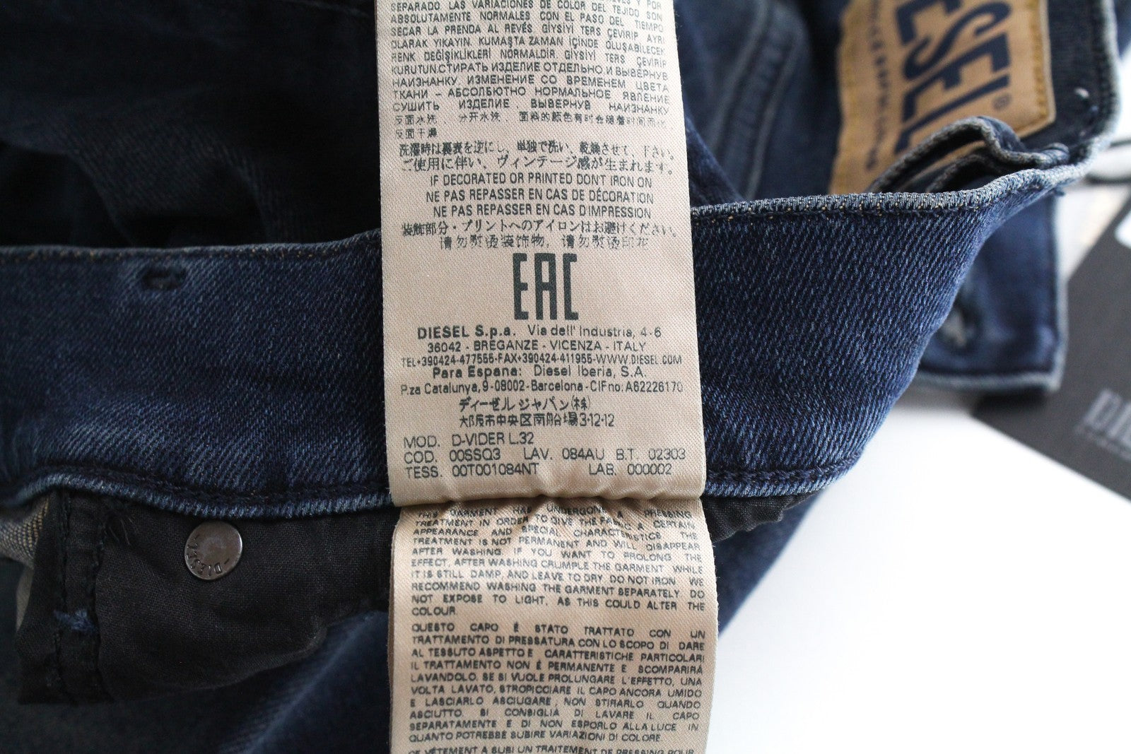 DIESEL D-Vider 084AU Men's Jeans W29/L32 Carrot Fit Stretch Blue Washed Denim