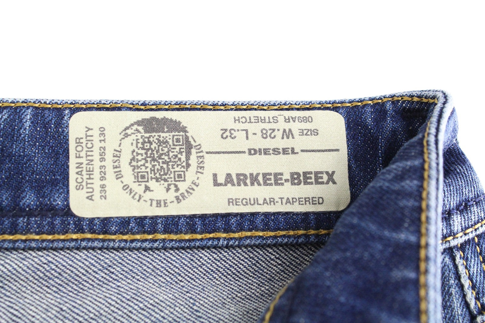 DIESEL Larkee-Beex 089AR Men's Jeans W28/L32 Tapered Blue Washed Stretch