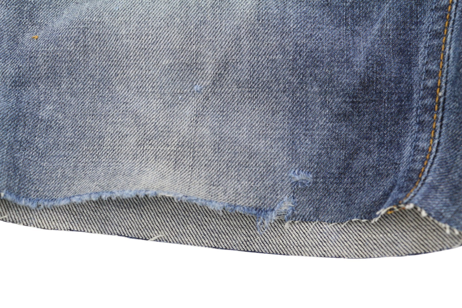 NUDIE JEANS Grim Tim Men Shorts W33 Washed Denim Blue Button Fly Cotton Turn Up