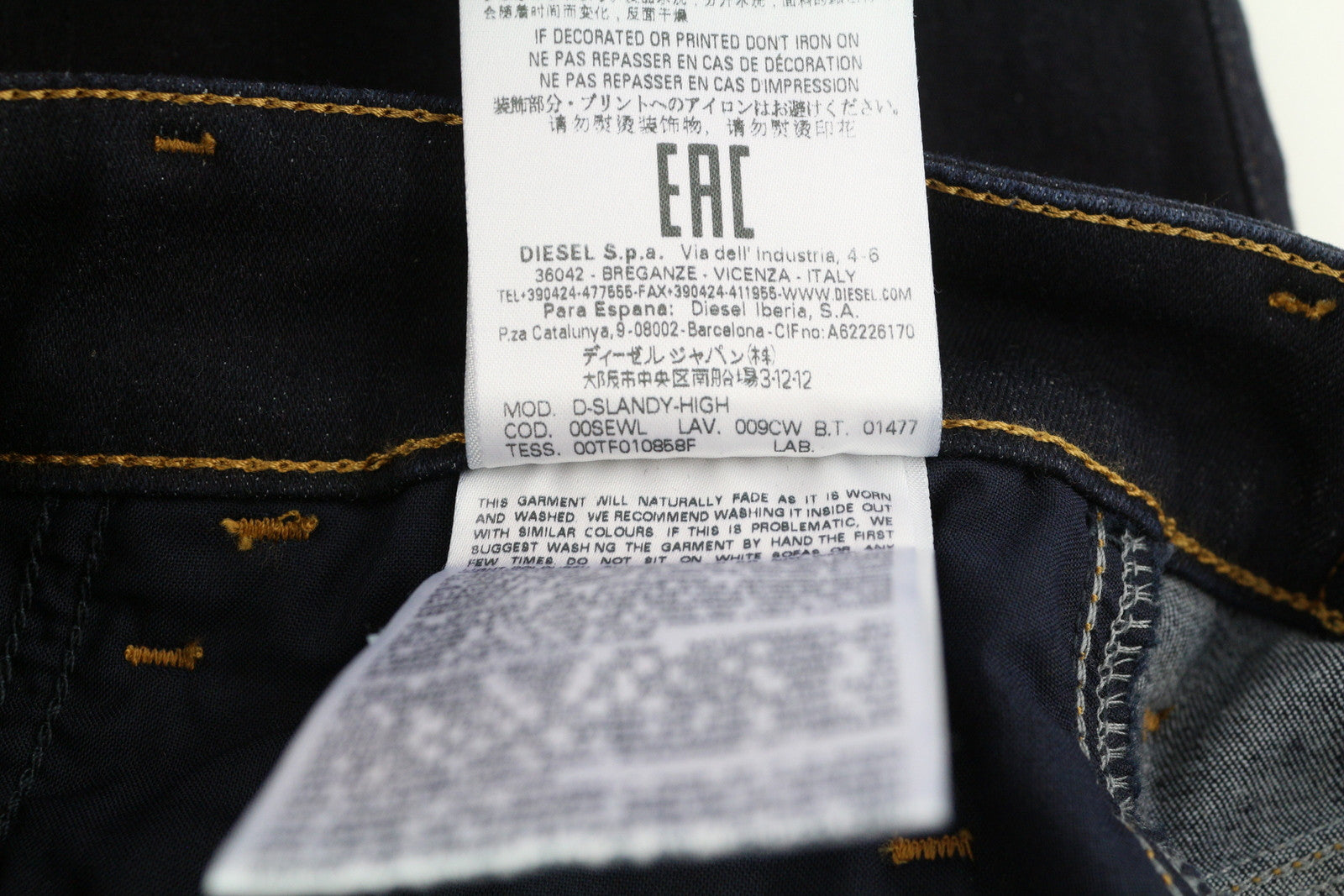 DIESEL Slandy-High 009CW Women Jeans W26/L32 Super Skinny Fit High Waist Stretch