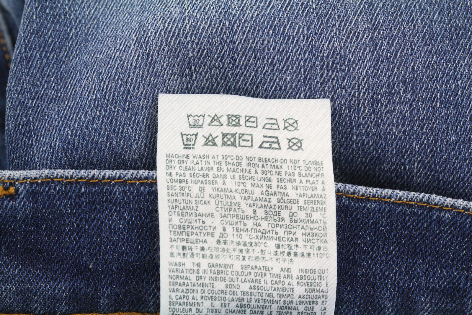 DIESEL 2019 D-Strukt 09E07 Men Jeans W31/L34 Slim Fit Mid Waist Distress Washed