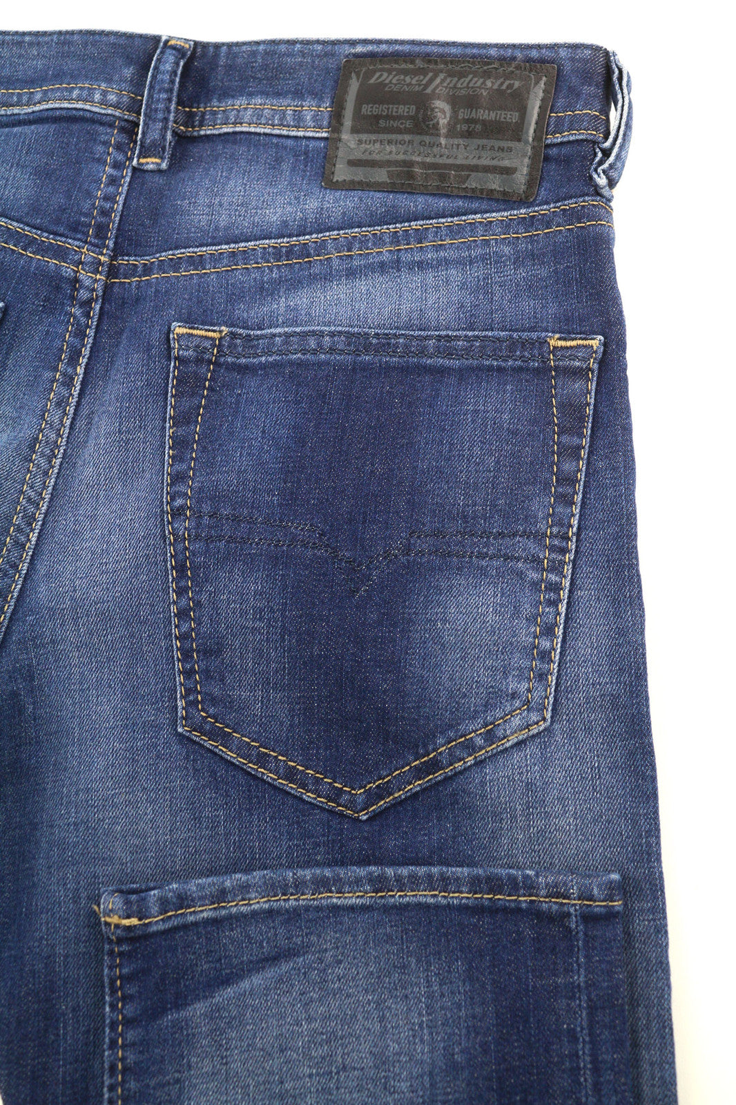 DIESEL Buster 084GR Men Jeans W27/L30 Regular Slim Tapered Stretch Washed Blue