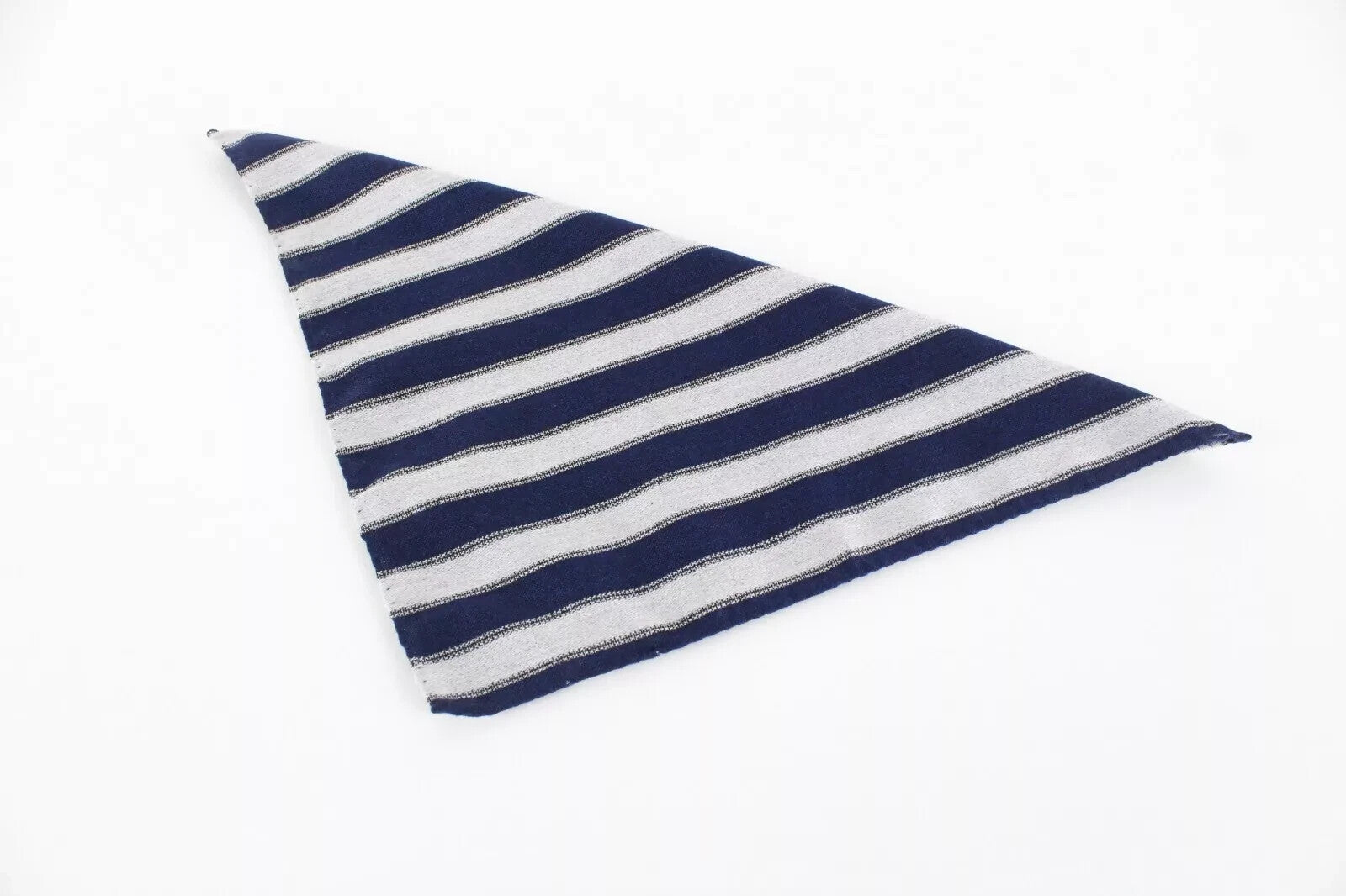 SUITSUPPLY Blue Grey Wool-Silk 33x33cm Lightweight Mens Pocket Square