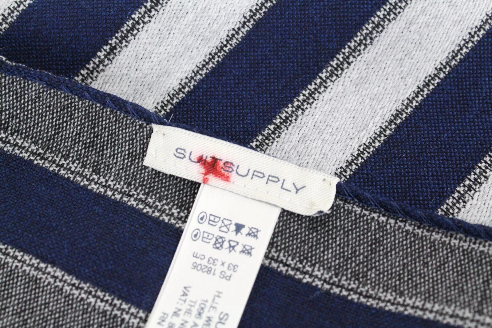 SUITSUPPLY Blue Grey Wool-Silk 33x33cm Lightweight Mens Pocket Square