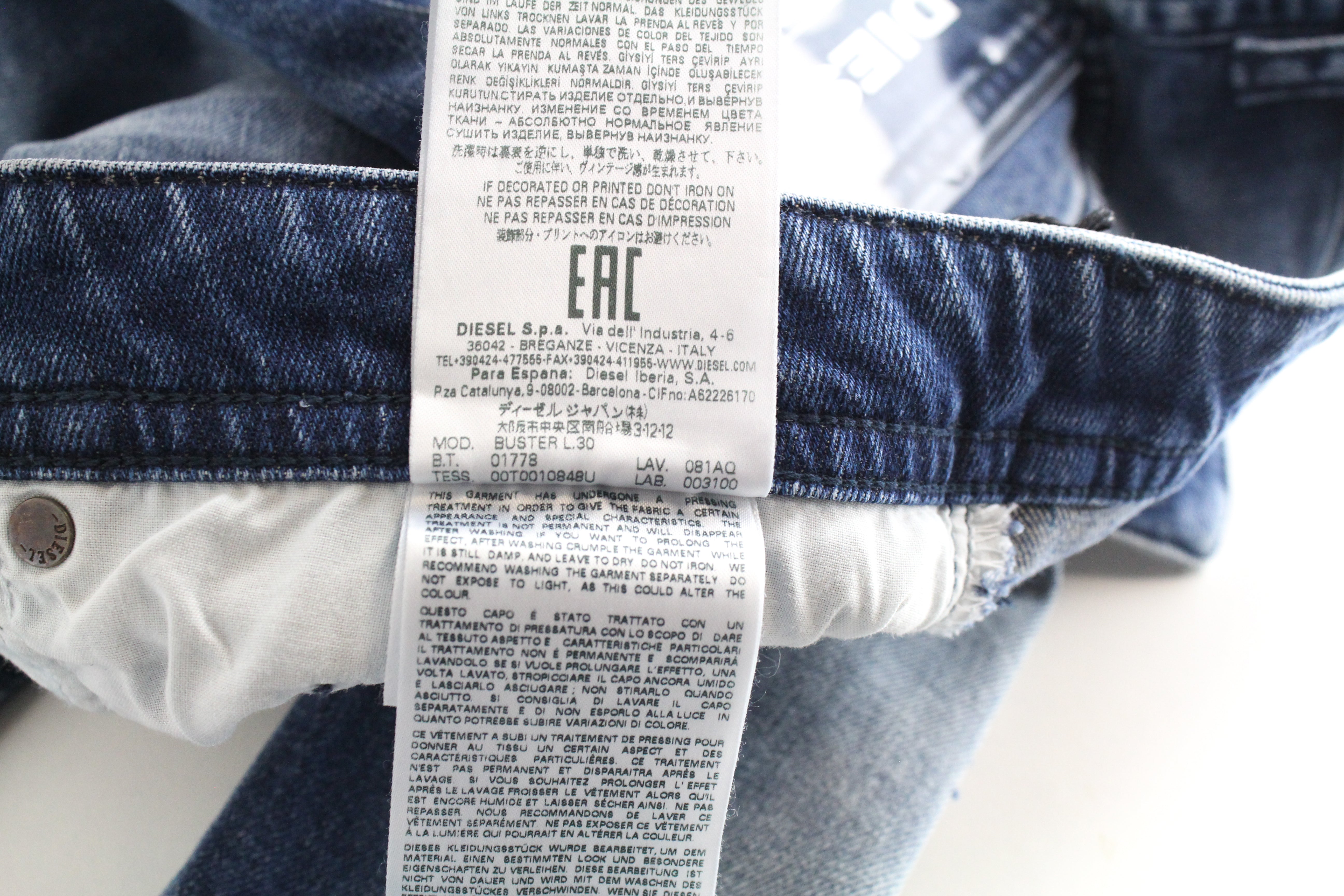 DIESEL Buster 081AQ Men's W28 L30 Jeans Blue Taper Slim Fit Stretch Cotton