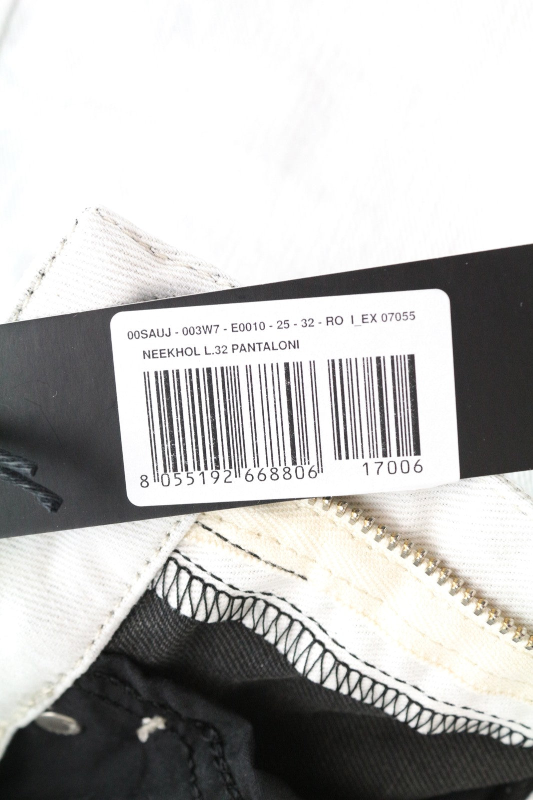 DIESEL Neekhol 003W7 Women's W25 L32 Jeans Blue Straight Cotton Stretch Fit