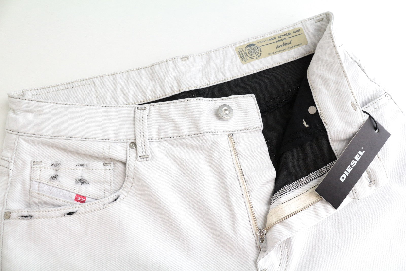 DIESEL Neekhol 003W7 Women's Jeans W30 L32 Blue Straight Fit Stretch Light Denim