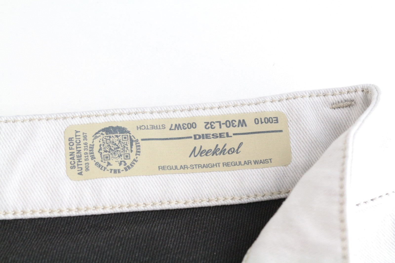 DIESEL Neekhol 003W7 Women's Jeans W30 L32 Blue Straight Fit Stretch Light Denim