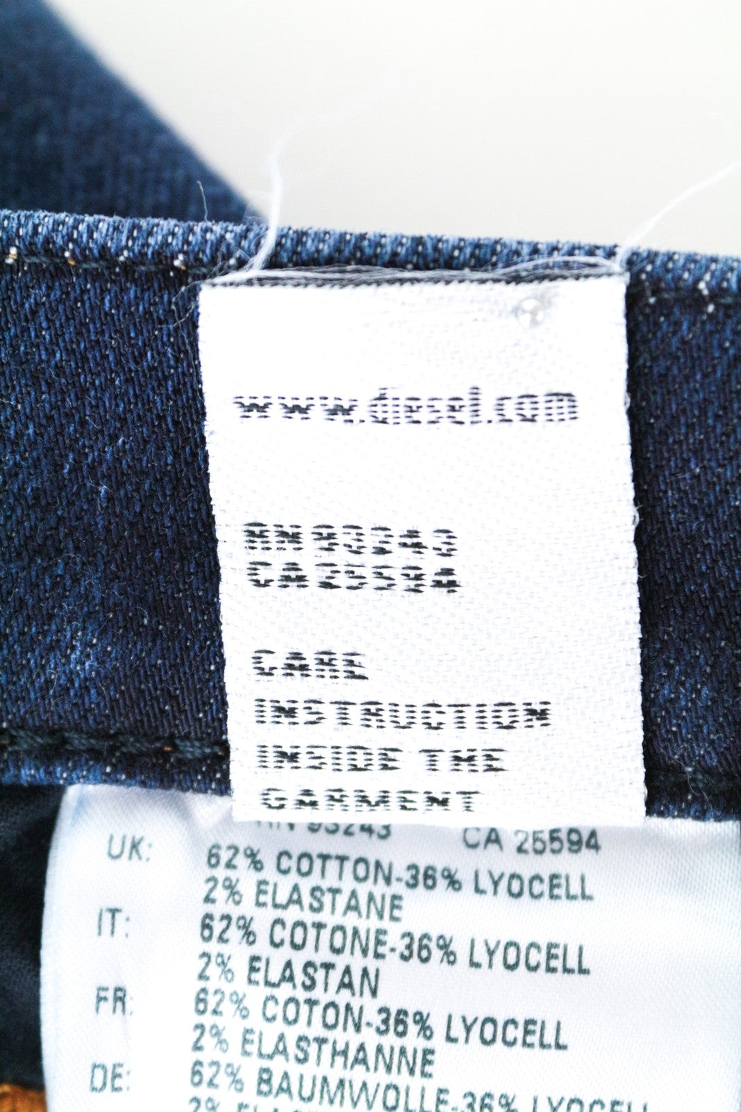 DIESEL Alys 084ZC Women's W31 L32 Stretch Denim Blue Straight Fit Washed