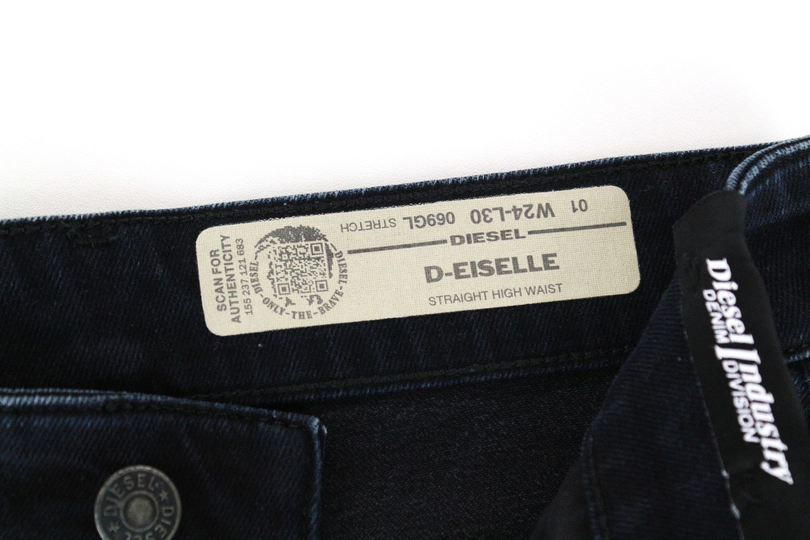 DIESEL D-Eiselle 069GL Women's W24/L30 Jeans Blue Straight Fit Stretch Denim