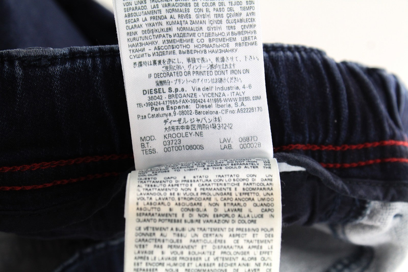 DIESEL Krooley-NE 0687D Men's W28 Slim Carrot Jog Jeans Sweat Zip Blue Fit