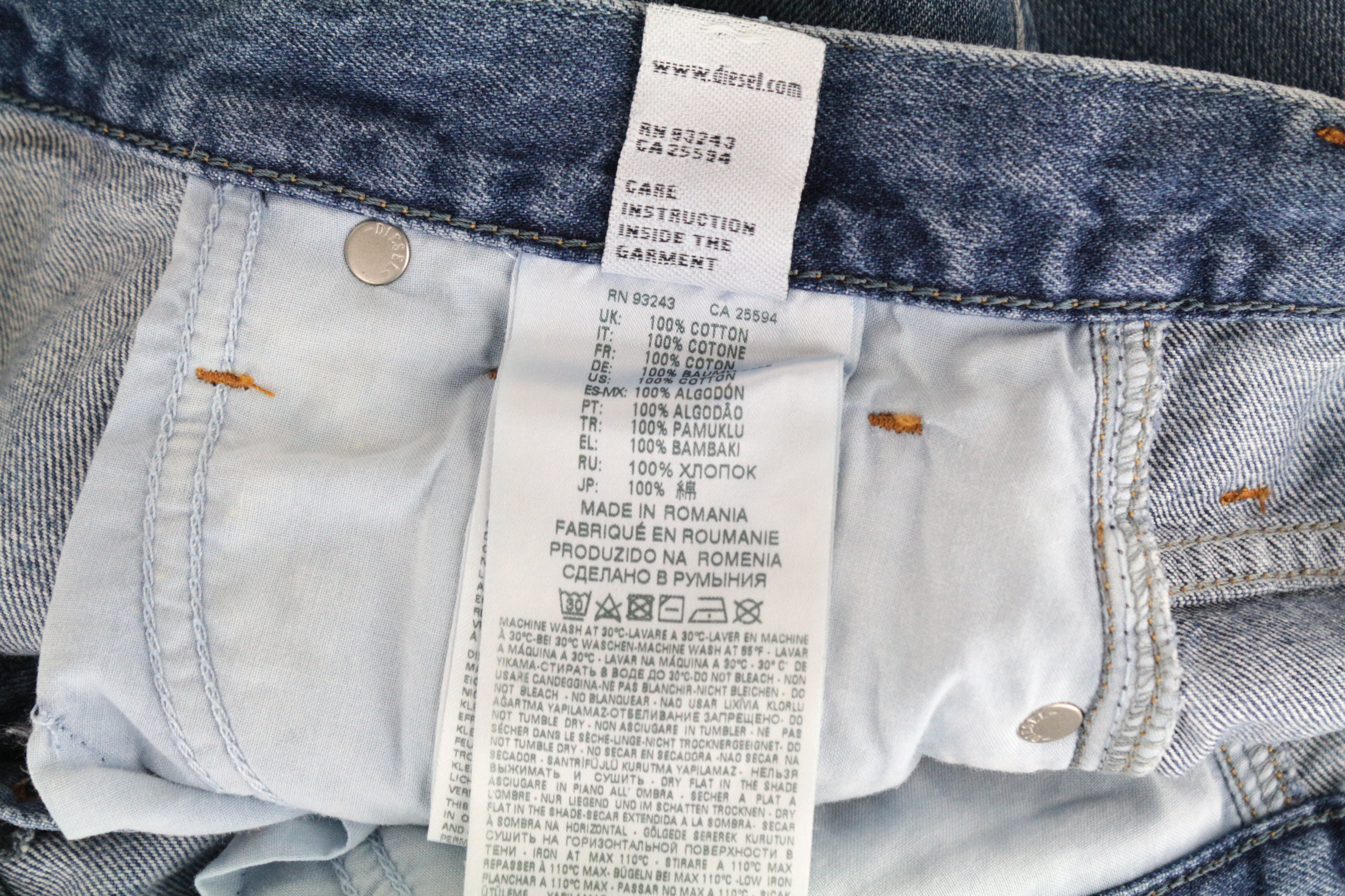 DIESEL Alys 084ZE Women's W26 L30 Jeans Straight Fit Ripped Cotton Blue Wash