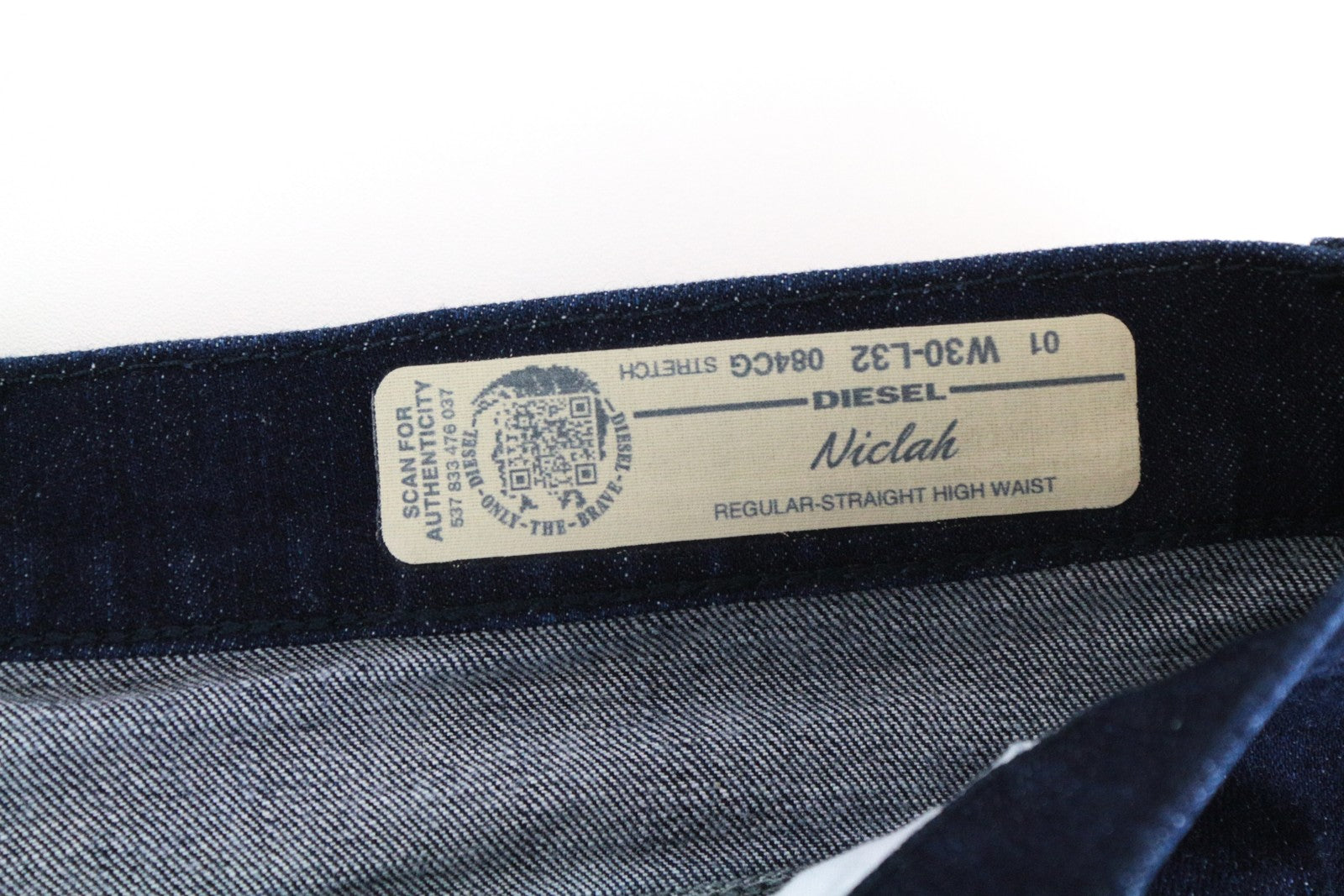 DIESEL Niclah 084CG Women Jeans W30/L32 Straight Blue Stretch High Waist