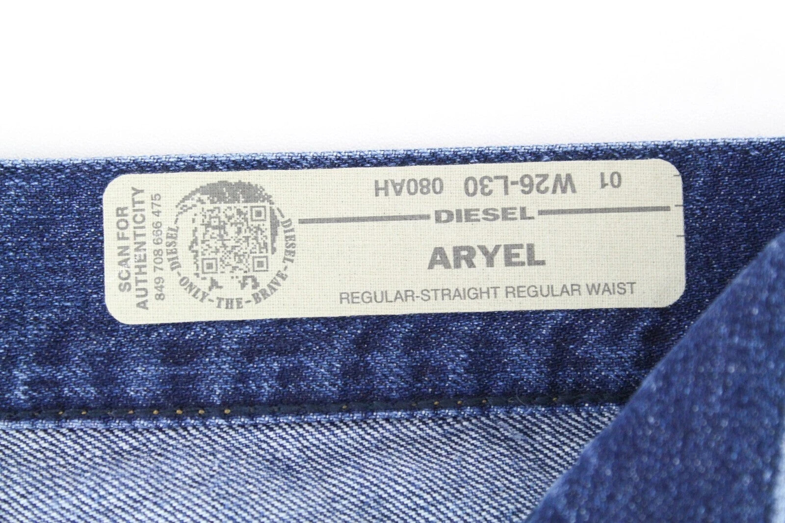 DIESEL Aryel 080AH Women Jeans W26/L30 Straight Distressed Blue Non-Stretch